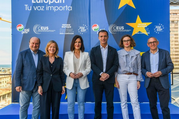E-9 Europako Parlamenturako hautagaitzaren aurkezpena