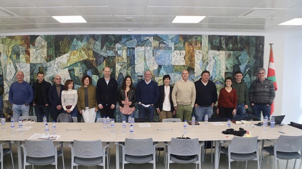 Oihane Agirregoitia alturako flotarekin - Ondarroa
