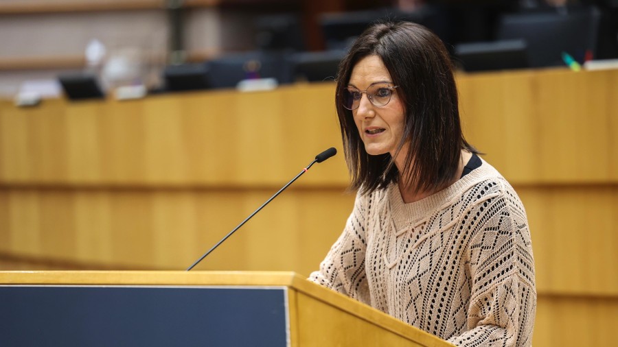 Oihane Agirregoitiak erreklamatu du euskal arrantza sektorea ez dadila kaltetua atera Bruselan 2025rako negoziatzen ari diren kuoten banaketatik